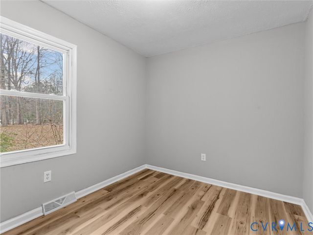 2029 Redd Shop Rd, Farmville, VA 23901