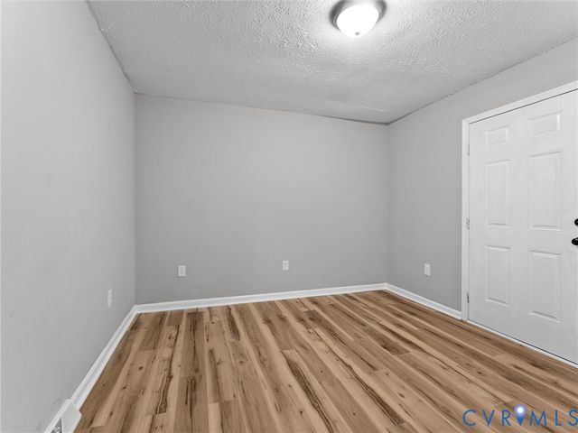 2029 Redd Shop Rd, Farmville, VA 23901