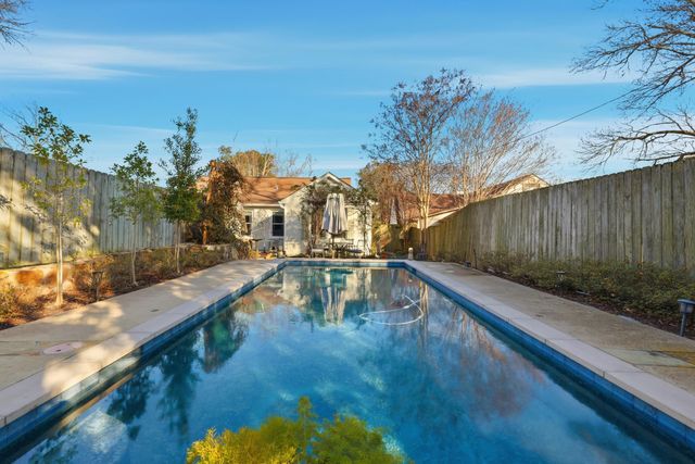 1011 S Chilton Ave, Tyler, TX 75701