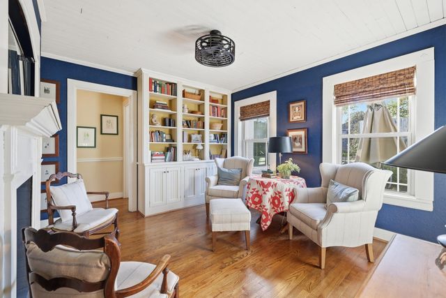 1011 S Chilton Ave, Tyler, TX 75701