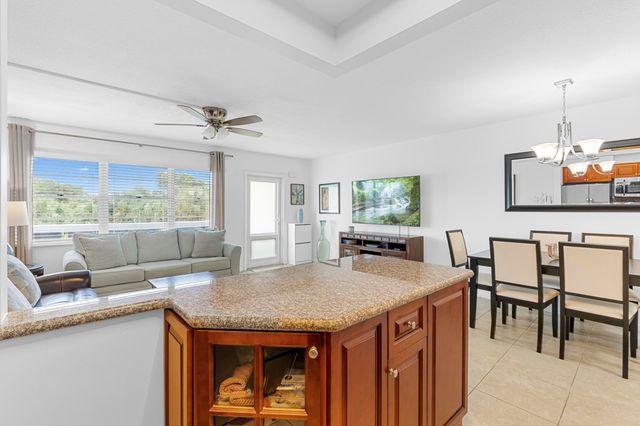 3015 Berkshire A, Deerfield Beach, FL 33442