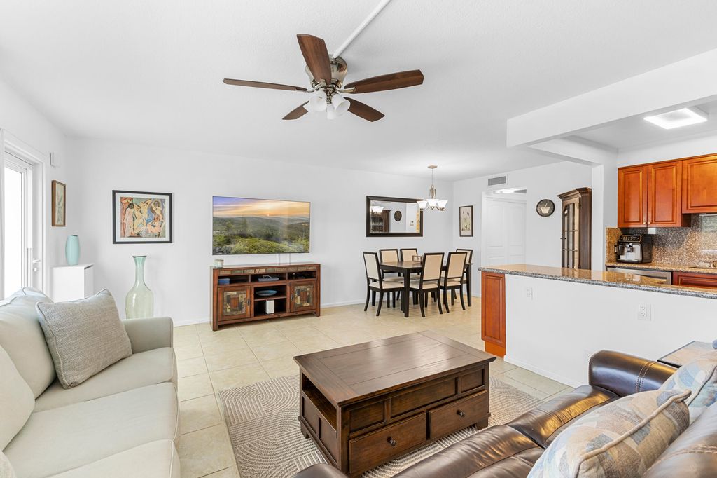 3015 Berkshire A, Deerfield Beach, FL 33442