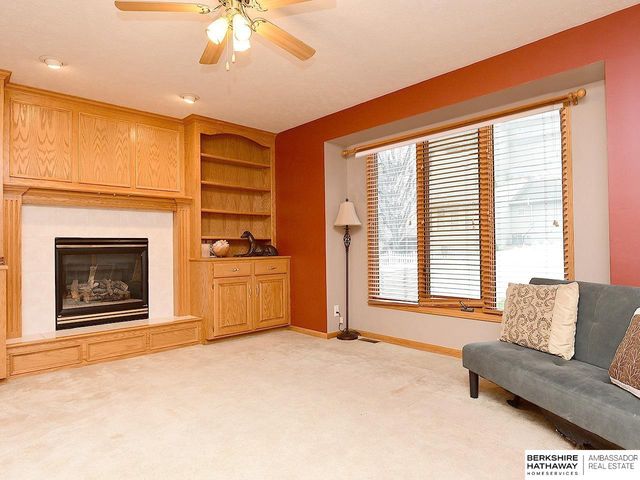 6008 S 159th Avenue, Omaha, NE 68135