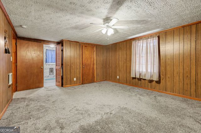 7019 Lakeview Lane, Doraville, GA 30360