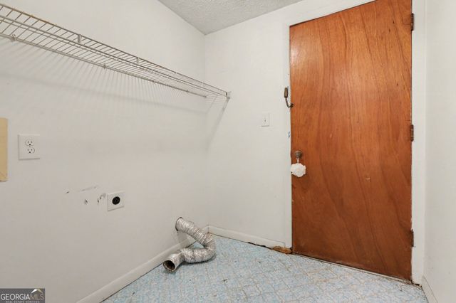 7019 Lakeview Lane, Doraville, GA 30360