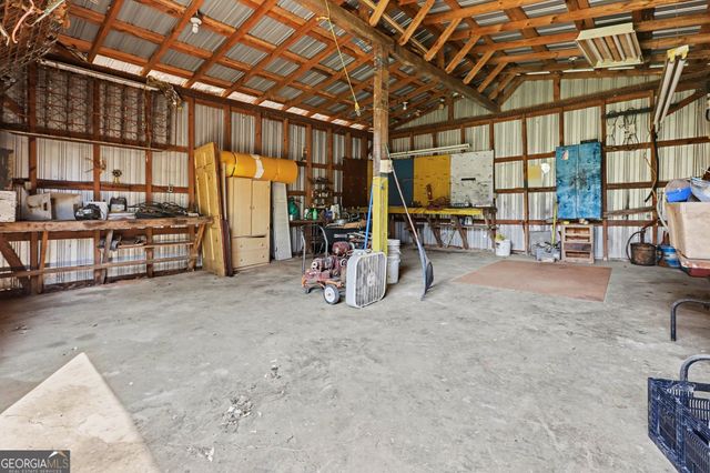 7019 Lakeview Lane, Doraville, GA 30360