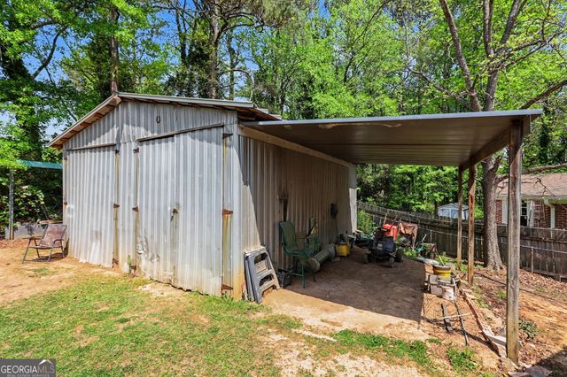 7019 Lakeview Lane, Doraville, GA 30360