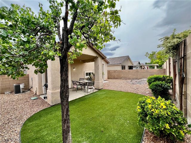 2617 Wind Spinner Street, Las Vegas, NV 89135