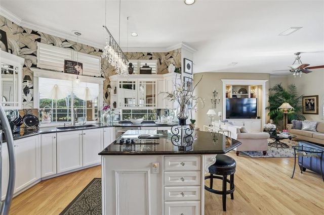 4092 CARLYLE LAKES BOULEVARD, Palm Harbor, FL 34685