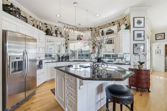 4092 CARLYLE LAKES BOULEVARD, Palm Harbor, FL 34685