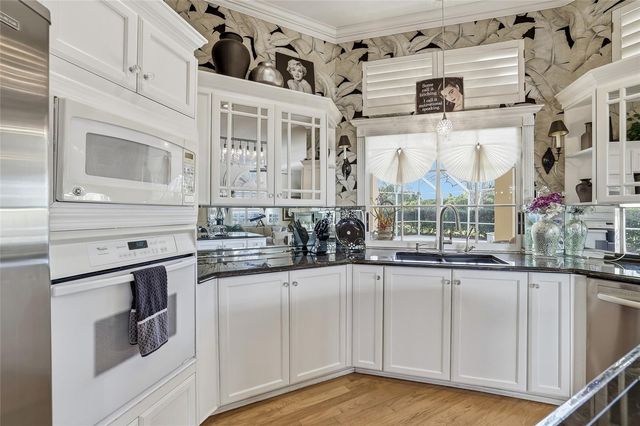 4092 CARLYLE LAKES BOULEVARD, Palm Harbor, FL 34685