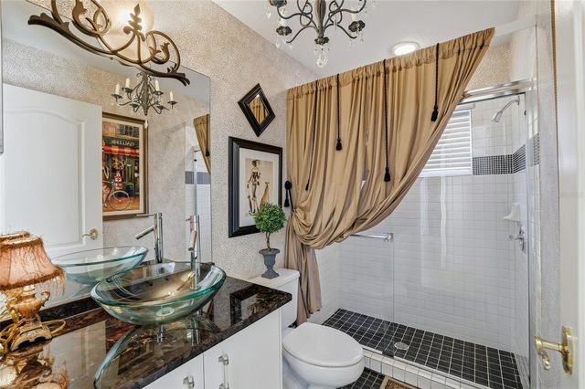 4092 CARLYLE LAKES BOULEVARD, Palm Harbor, FL 34685