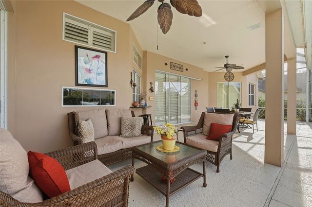 4092 CARLYLE LAKES BOULEVARD, Palm Harbor, FL 34685