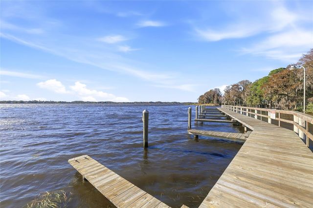 4092 CARLYLE LAKES BOULEVARD, Palm Harbor, FL 34685