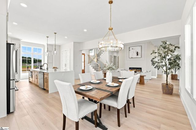 117 Cannon Avenue, Fountain Inn, SC 29644