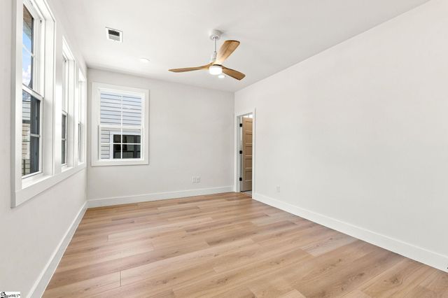 117 Cannon Avenue, Fountain Inn, SC 29644