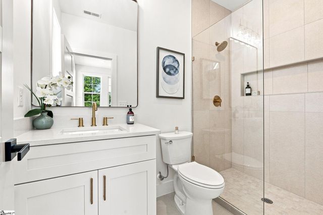 117 Cannon Avenue, Fountain Inn, SC 29644