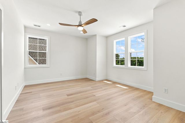 117 Cannon Avenue, Fountain Inn, SC 29644