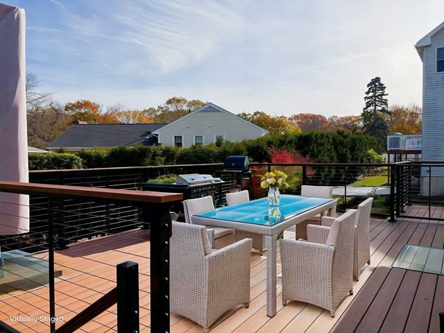 337 Washington St, Arlington, MA 02474