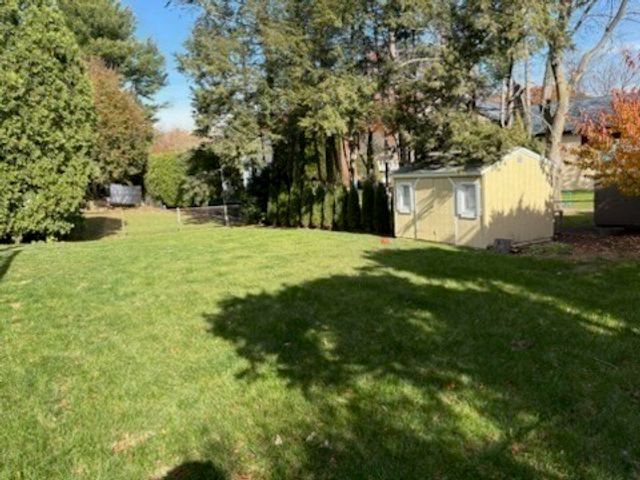 337 Washington St, Arlington, MA 02474