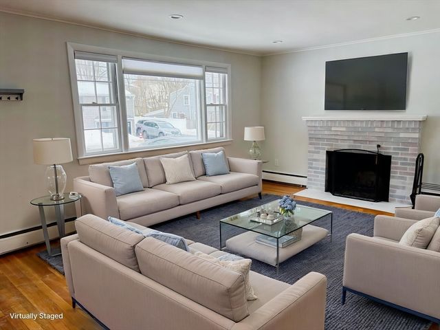 337 Washington St, Arlington, MA 02474