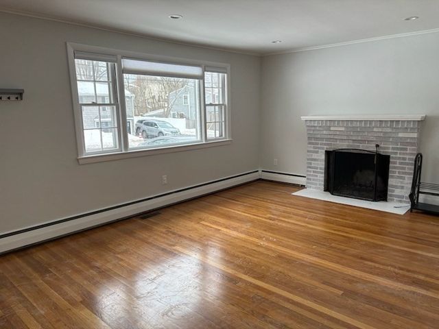 337 Washington St, Arlington, MA 02474