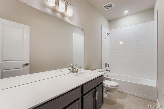 54910 E 28th Place, Strasburg, CO 80136