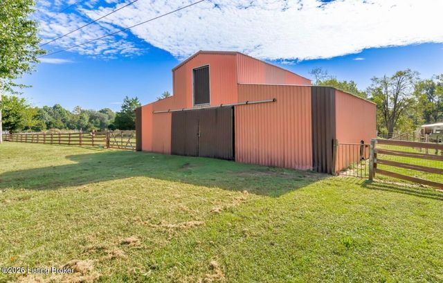 125 Rustic Ln, Shepherdsville, KY 40165