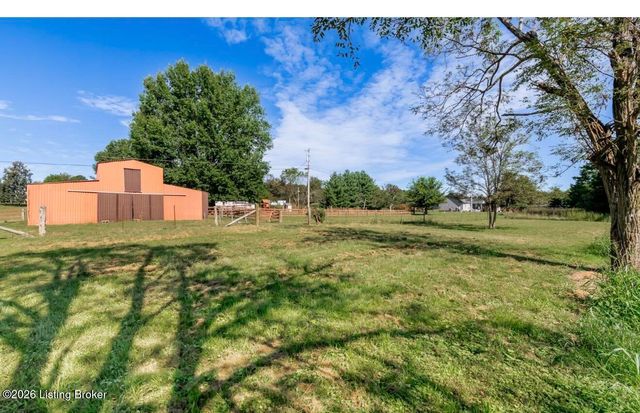 125 Rustic Ln, Shepherdsville, KY 40165