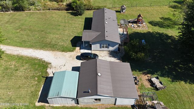 125 Rustic Ln, Shepherdsville, KY 40165