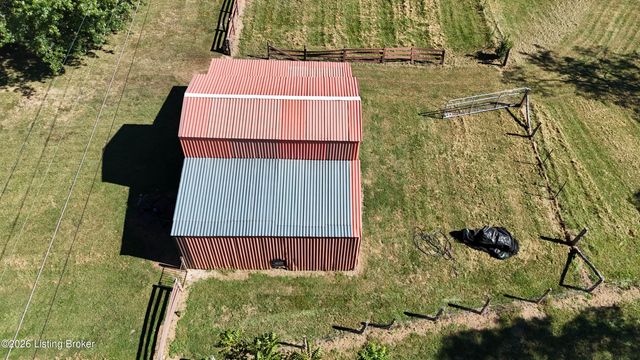 125 Rustic Ln, Shepherdsville, KY 40165