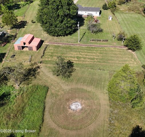 125 Rustic Ln, Shepherdsville, KY 40165