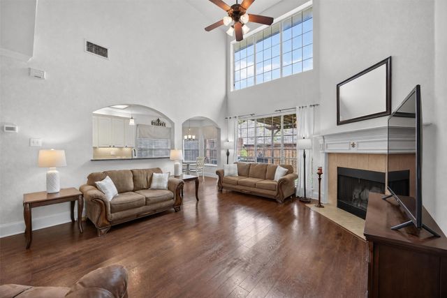 1603 Creekside Drive, Corinth, TX 76210