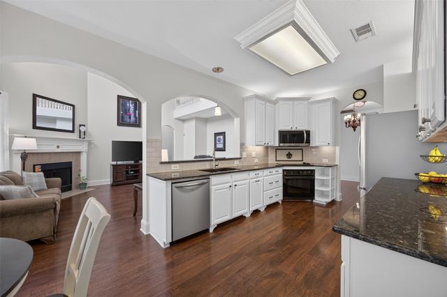 1603 Creekside Drive, Corinth, TX 76210