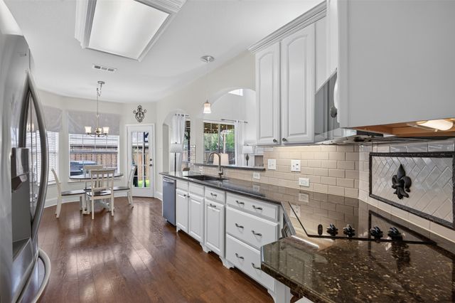 1603 Creekside Drive, Corinth, TX 76210