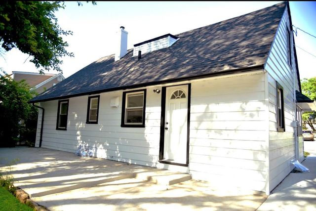 11 Myrtle Avenue, Hempstead, NY 11550