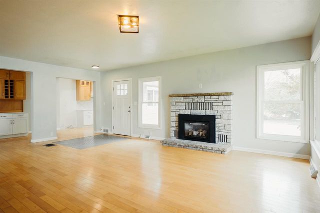 85 N RESERVE AVENUE, Fond Du Lac, WI 54935