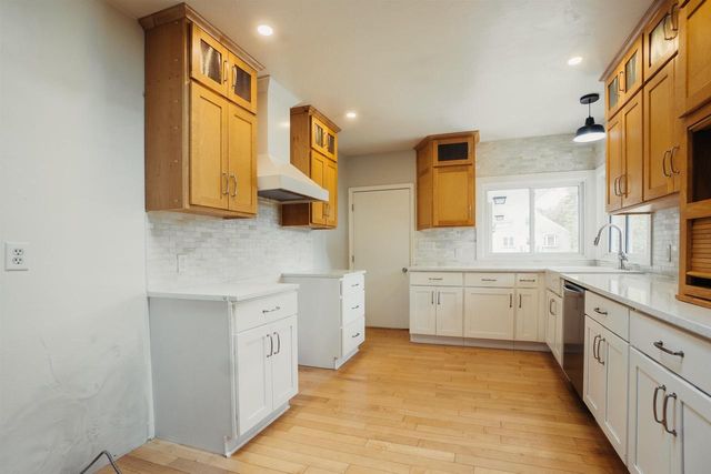 85 N RESERVE AVENUE, Fond Du Lac, WI 54935