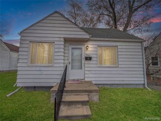 19990 Kinloch, Redford, MI 48240