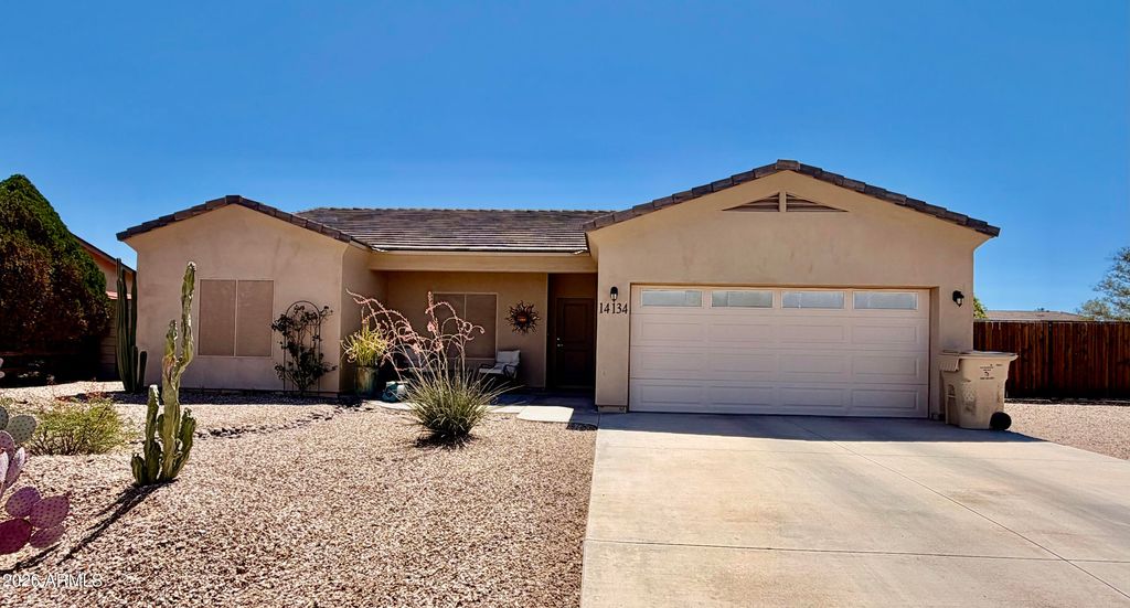 14134 S AMADO Boulevard, Arizona City, AZ 85123