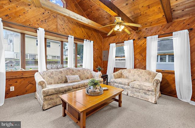 25 LOCUST ST, Earleville, MD 21919