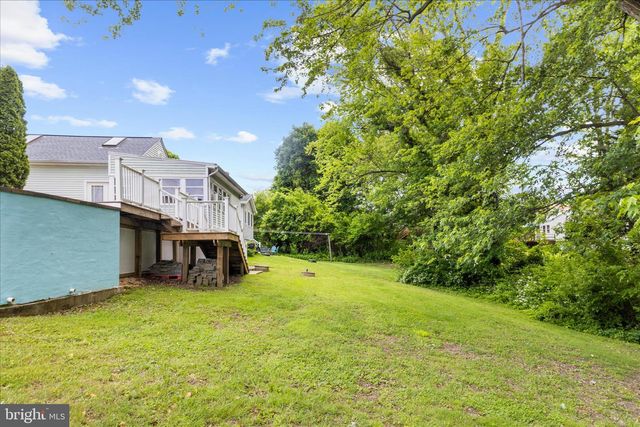 25 LOCUST ST, Earleville, MD 21919