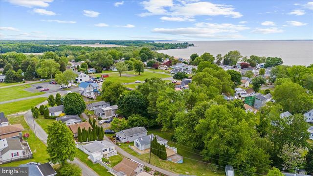 25 LOCUST ST, Earleville, MD 21919