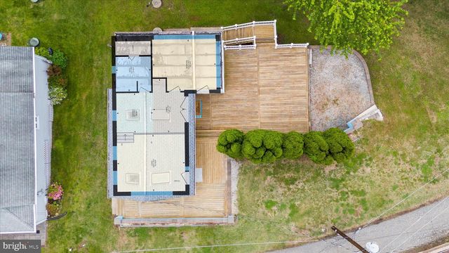 25 LOCUST ST, Earleville, MD 21919