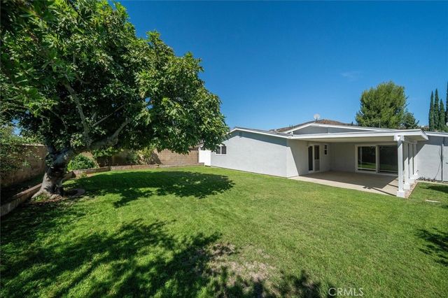 18926 Claycrest, Canyon Country, CA 91351