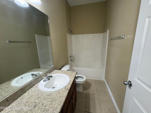 120 Earle Taylor Lane, Ocean Springs, MS 39564