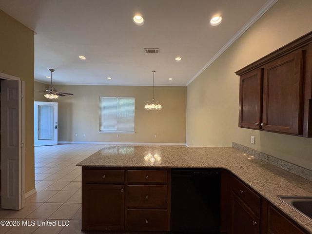 120 Earle Taylor Lane, Ocean Springs, MS 39564