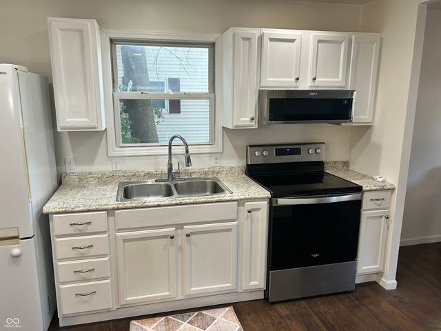 1420 Lincoln, Noblesville, IN 46060