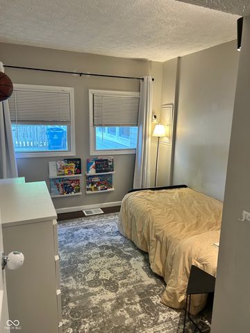 1420 Lincoln, Noblesville, IN 46060