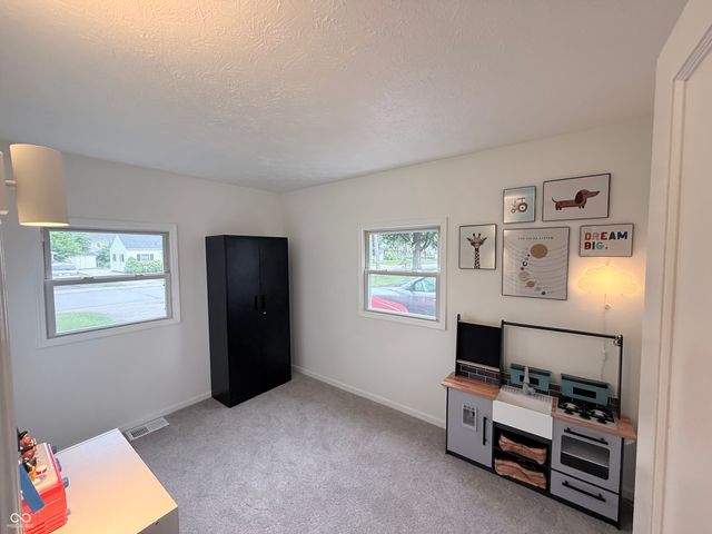1420 Lincoln, Noblesville, IN 46060